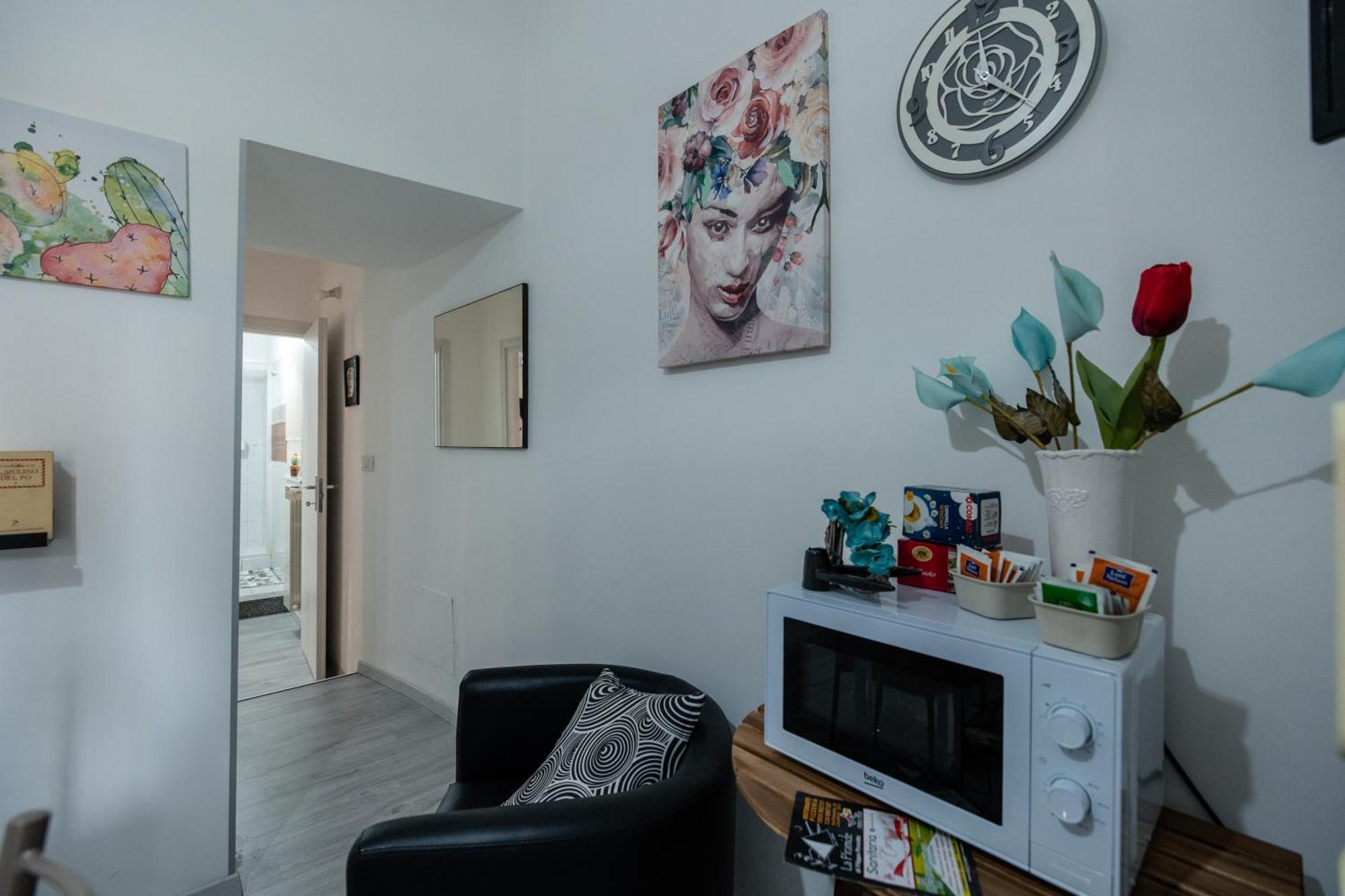 Casa Vacanza Francesca Leonforte ภายนอก รูปภาพ