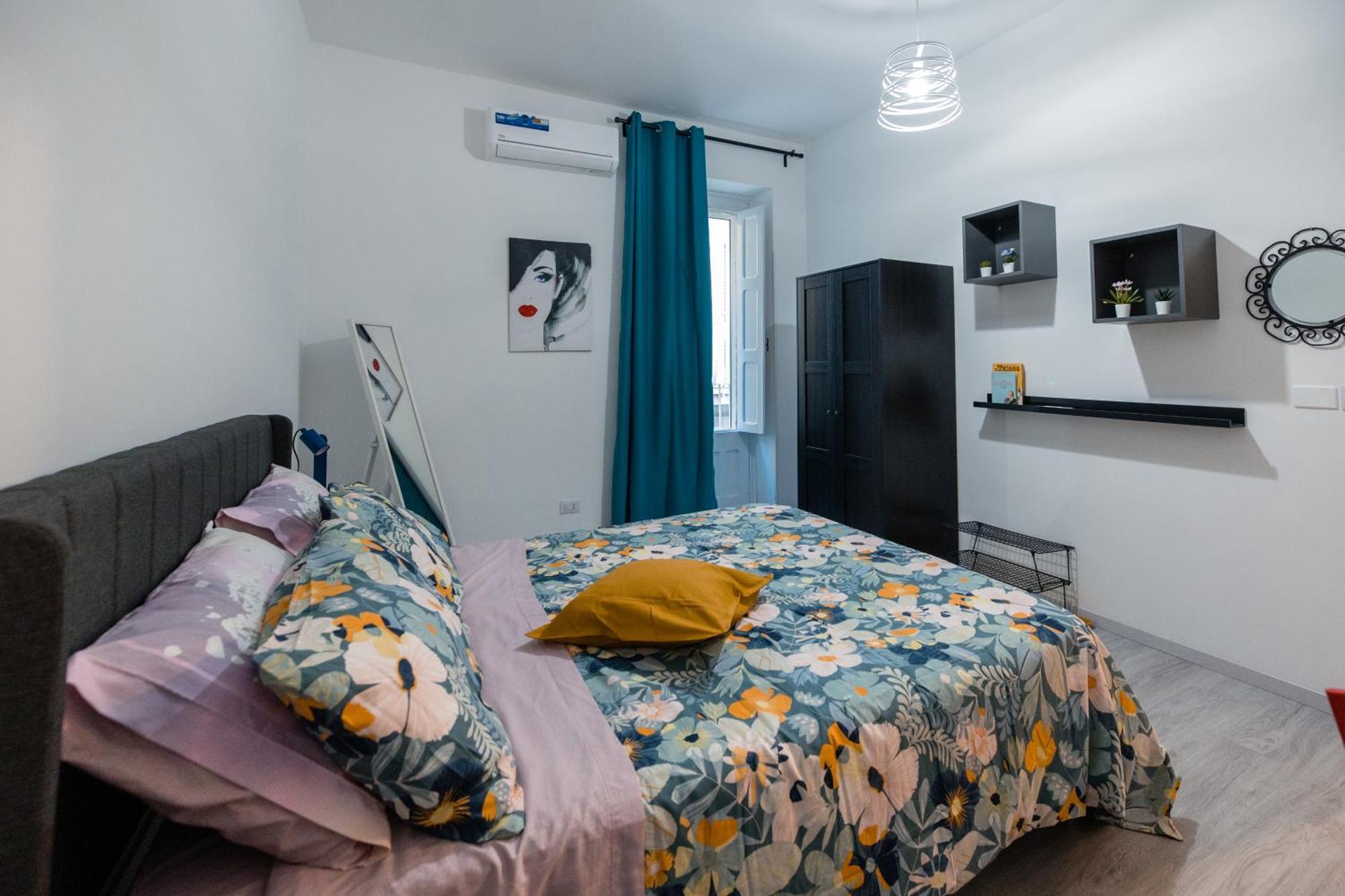 Casa Vacanza Francesca Leonforte ภายนอก รูปภาพ
